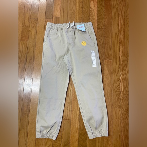 Cat & Jack Other - Cat & Jack Kids Beige Jogger Pants‎ with reinforce knee NWT  size 12